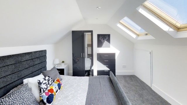 Linden bedroom 12