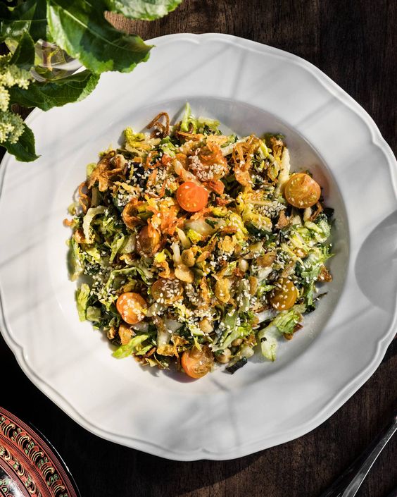 burmese tea leaf salad ( laphet)