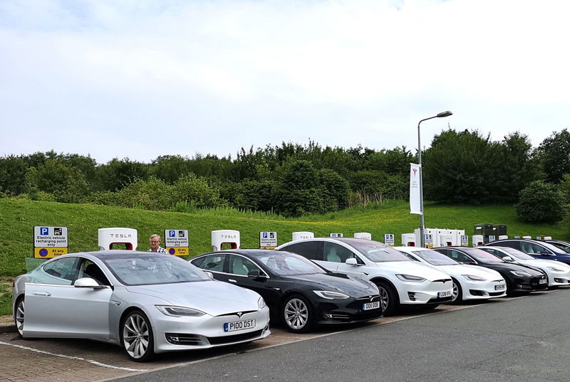 Tesla EV Meetup - Electric Vehicle Community Gathering