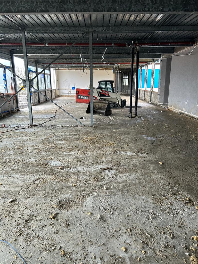 Photo 2023 02 18 18 00 34