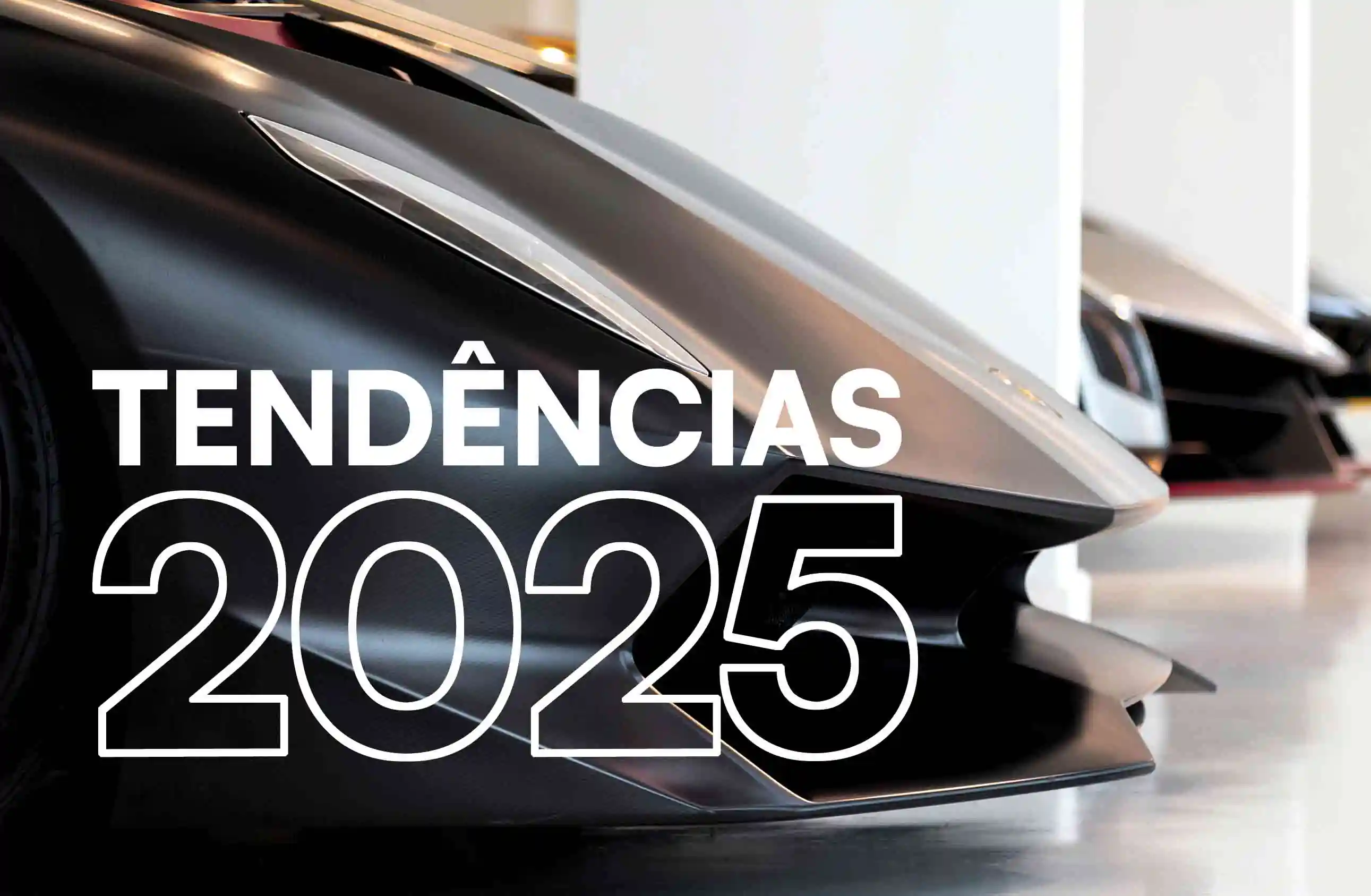 Frente de carro desportivo moderno com o texto 'Tendências 2025', ilustrando as previsões para o mercado automóvel europeu em 2025