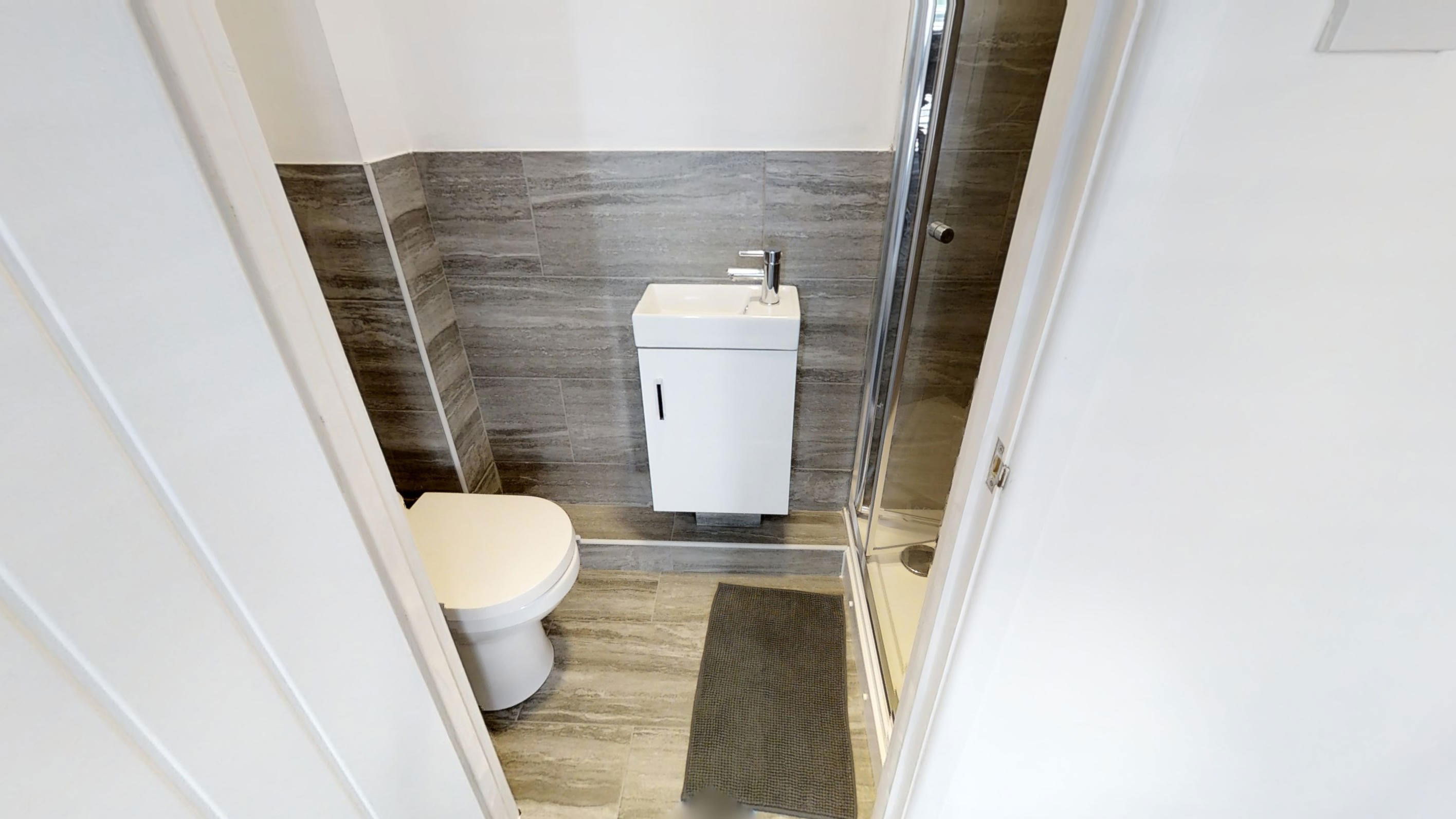 Linden ensuite